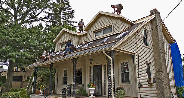 Quick and Trustworthy Emergency Roof Repair Services in Lindenhurst, NY